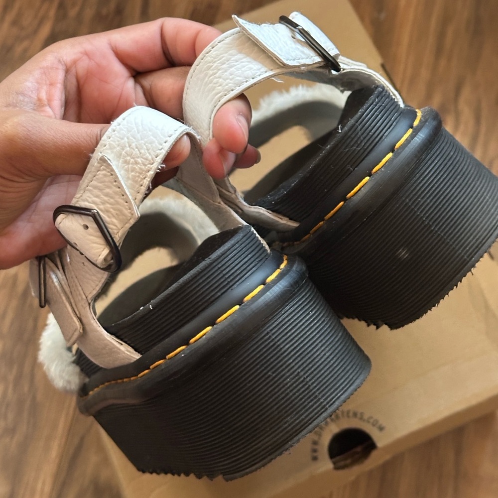 Dr. Martens White feaux fur heart Platform Sandals - Picture 5 of 6